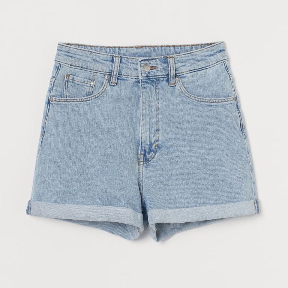 NWT! H&M Mom Ultra High Denim Shorts